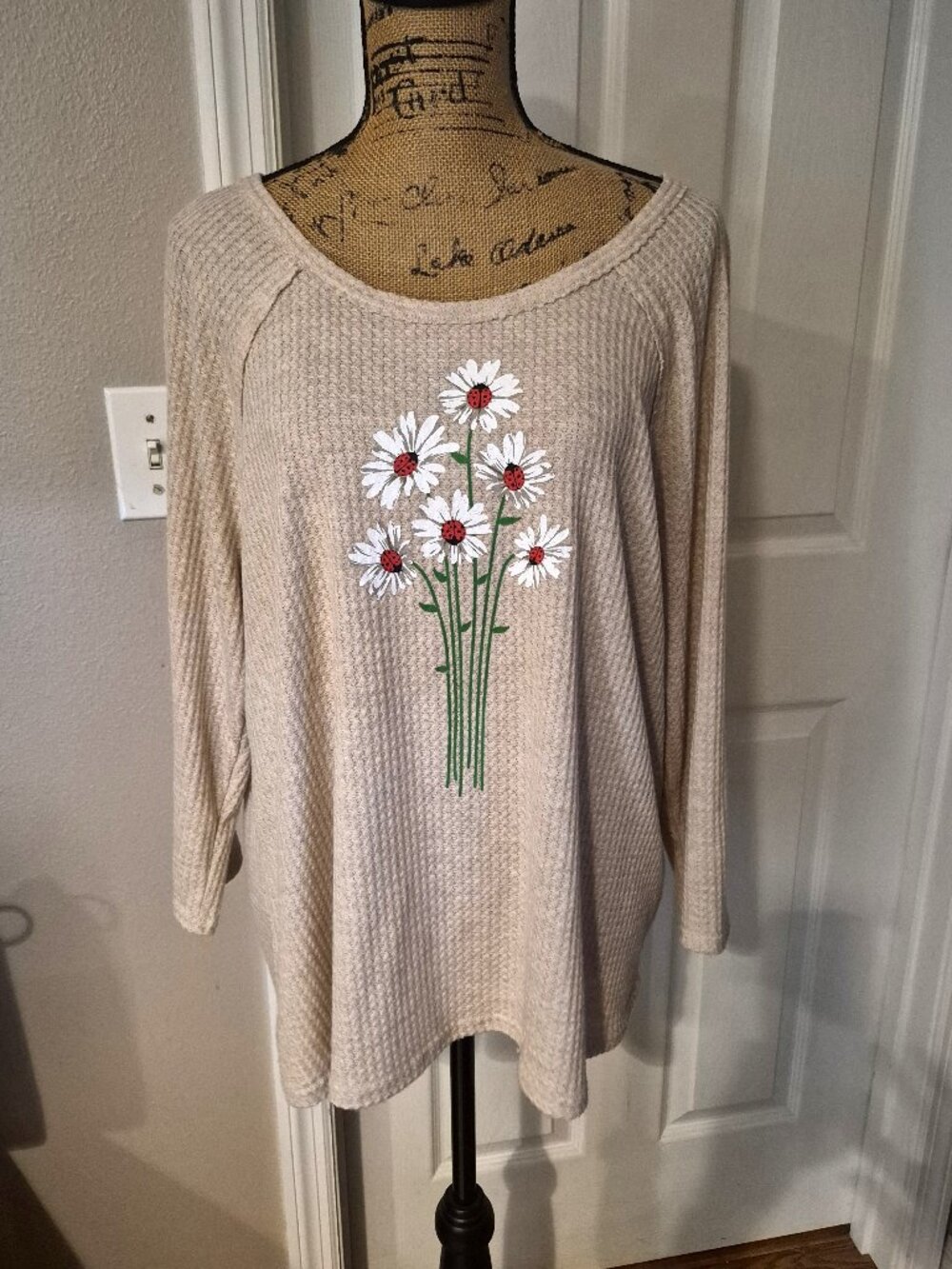 Cato Waffle Knit Top with Ladybug Flower Design Size XL